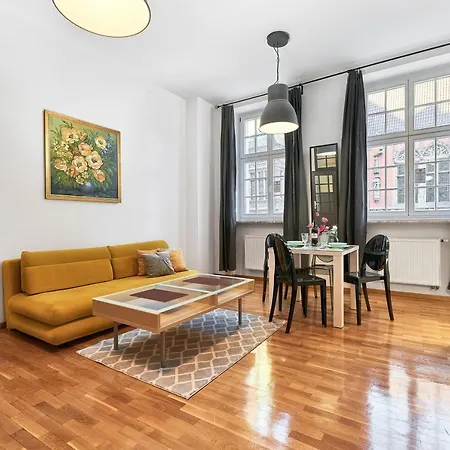 Wroclaw Old Town View Apartments By Renters *