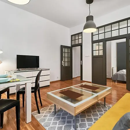 Wroclaw Old Town View Apartments By Renters *